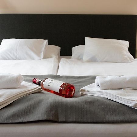 Accomo Apartmanhaz Сиофок Екстериор снимка