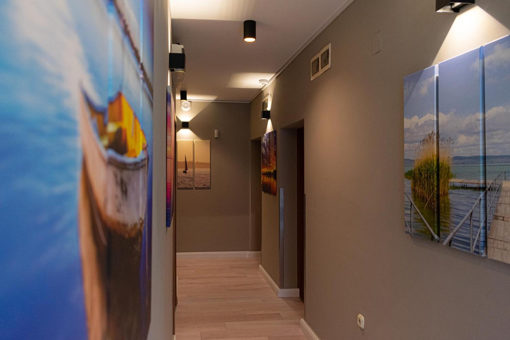Accomo Apartmanhaz Сиофок Екстериор снимка